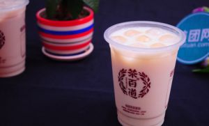 怎样提高欧博官网奶茶加盟店